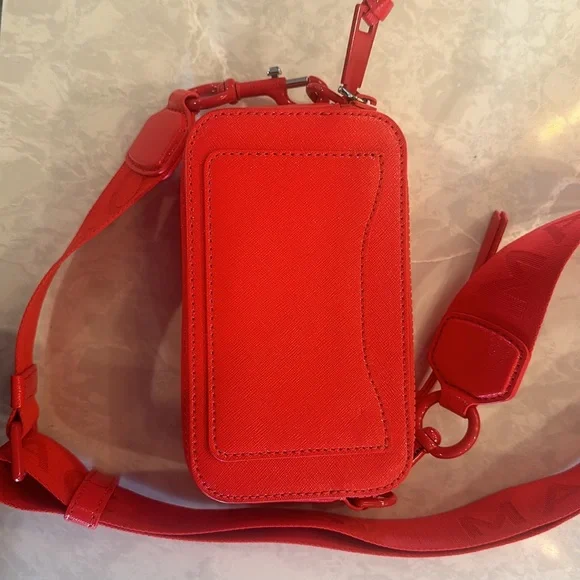 Marc Jacobs snapshot bag. - Picture 4 of 4